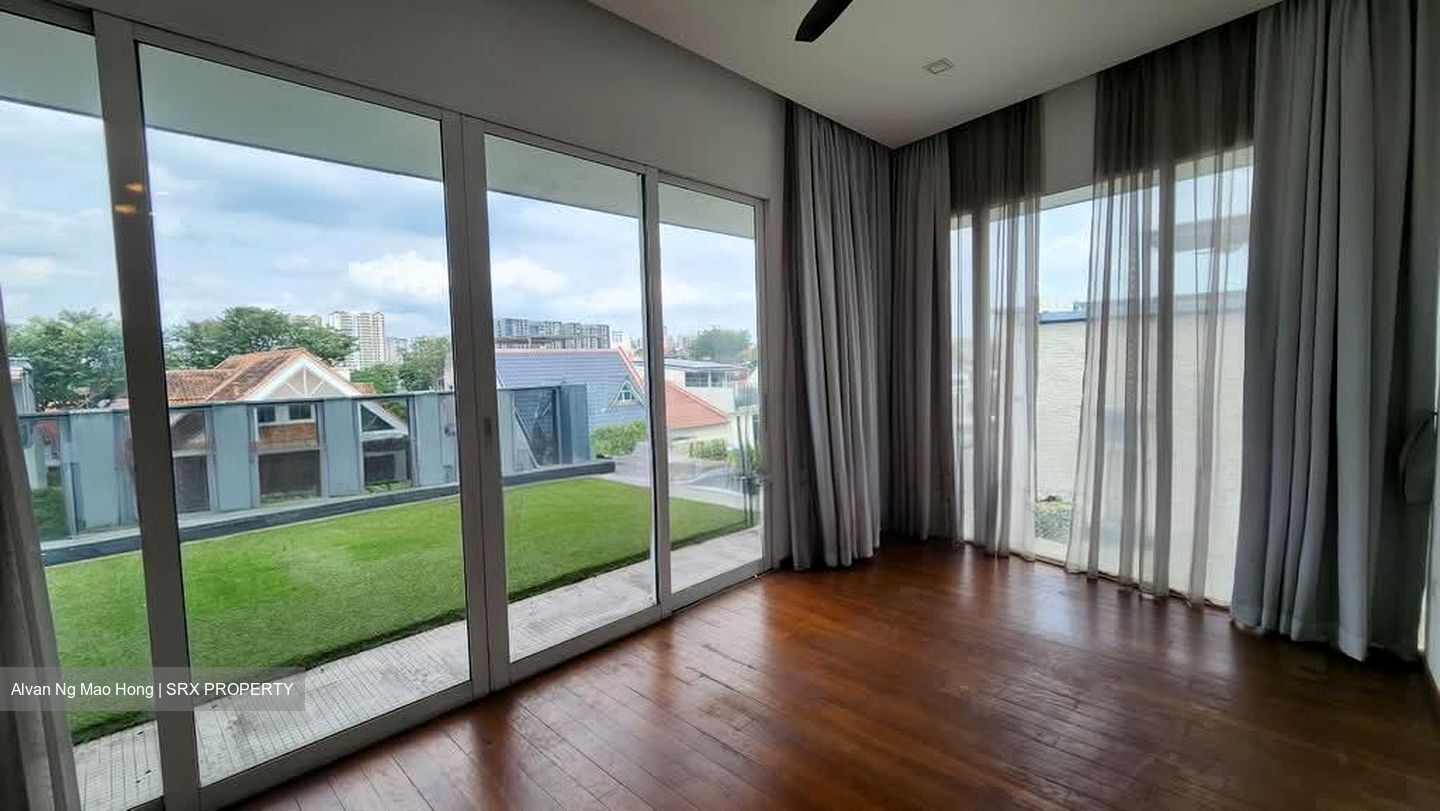 Penshurst Place (D19), Terrace #545662031